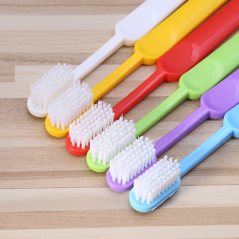 1 Bàn Chải Đánh Răng Lông Cứng Loại Bỏ Khói Màu Ngẫu Nhiên Cho Nam