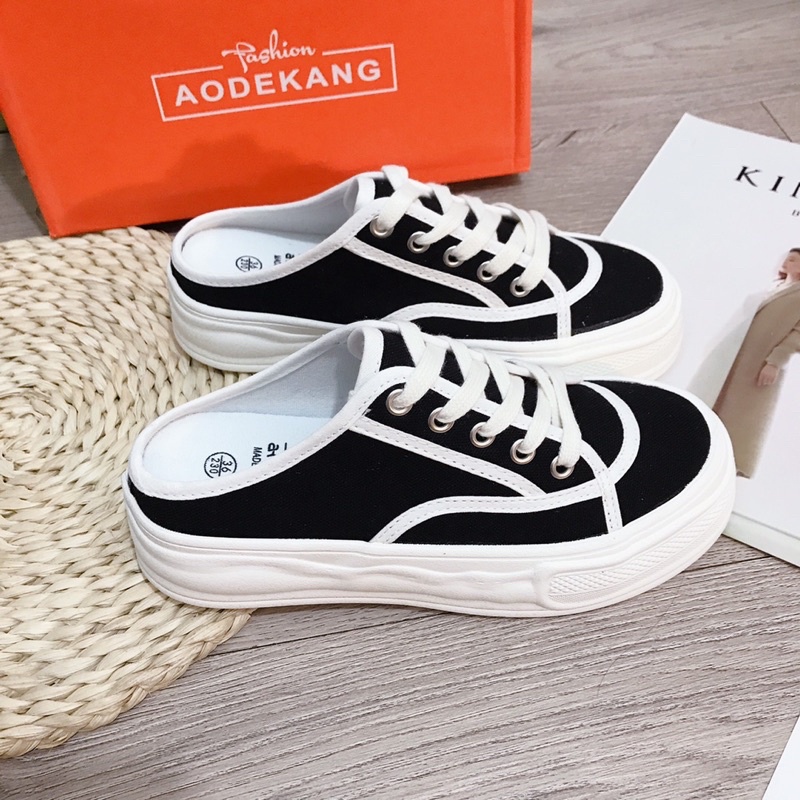 Giày sục thể thao đế bánh mì qccc fullbox