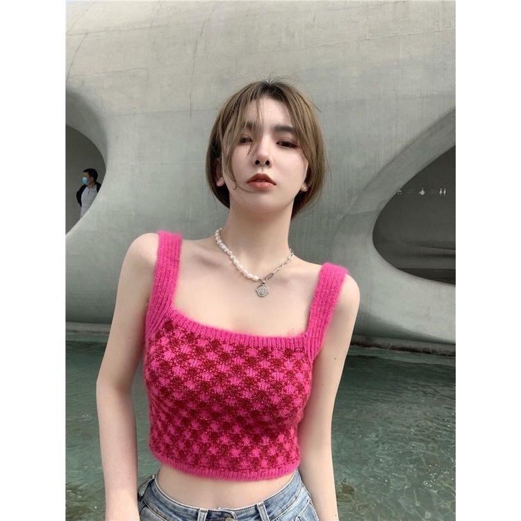 Áo hai dây dáng ôm gợi cảm theo phong cách Hàn Quốc dành cho nữ