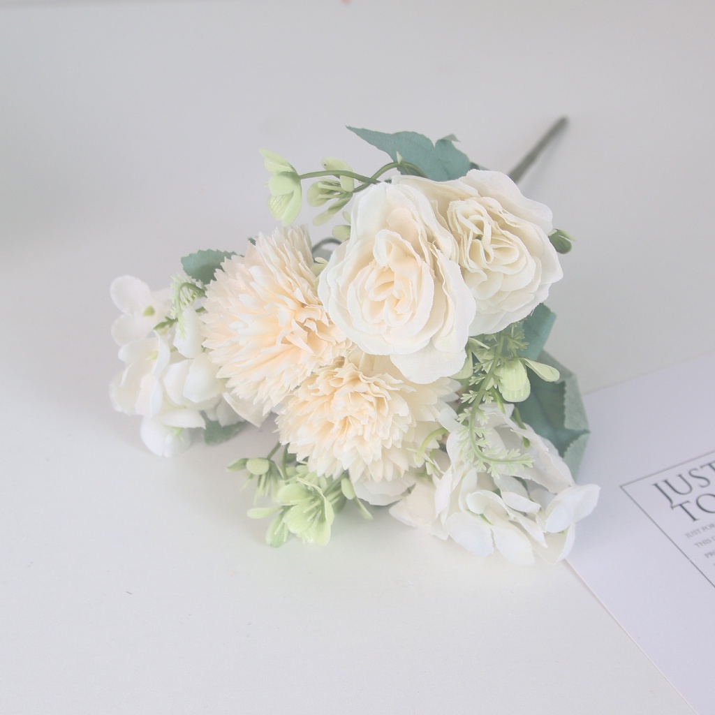 Hoa Giả Không Cần Tưới Nước Trang Trí Bàn Tiệc