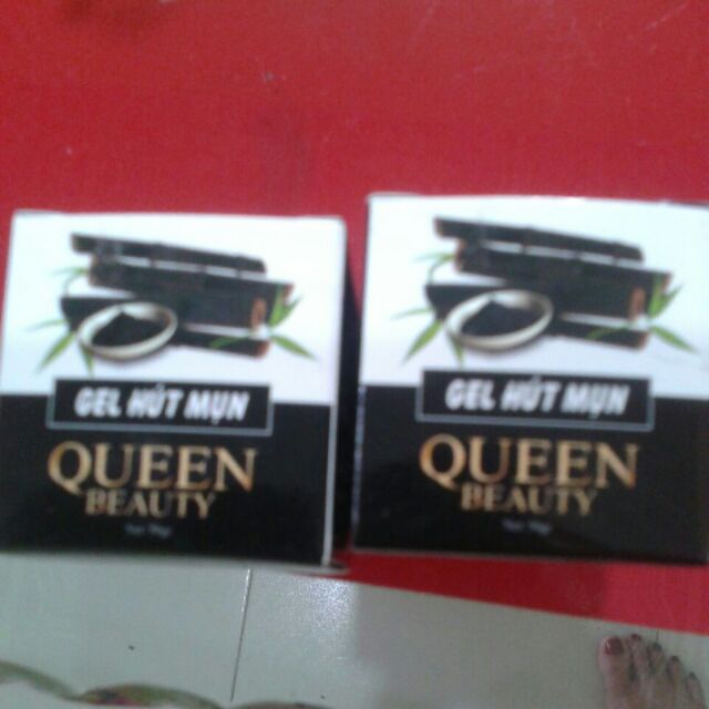 Gel hut mun Queen