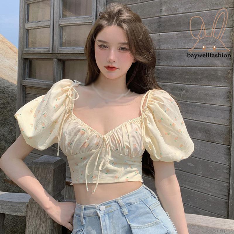 Áo croptop in hoa tay ngắn cổ V cho nữ