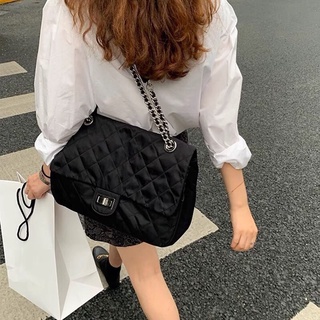 Túi đeo chéo phong cách hàn quốc