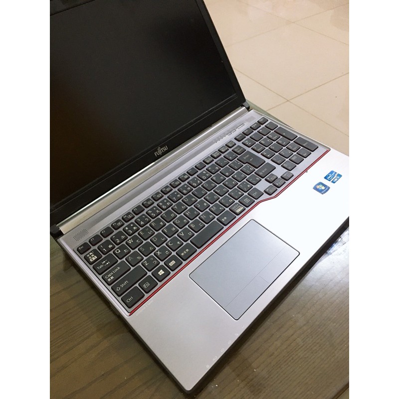 Laptop Nhật FUJITSU E753 Core i5-3340M, RAM 4G,128G SSD,15.6inch | BigBuy360 - bigbuy360.vn