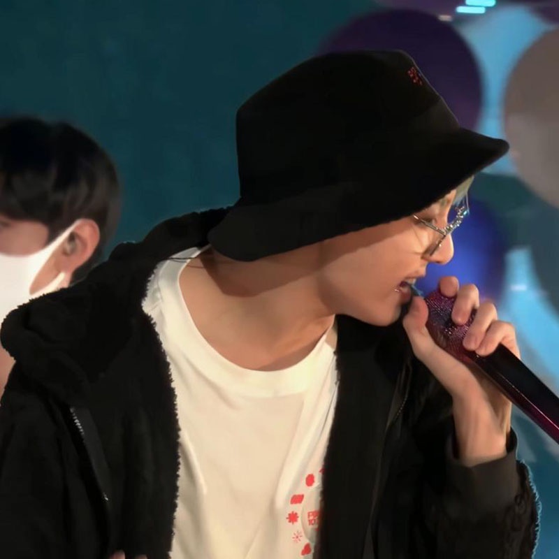 ÁO PHÔNG PERMISSION TO DANCE BTS