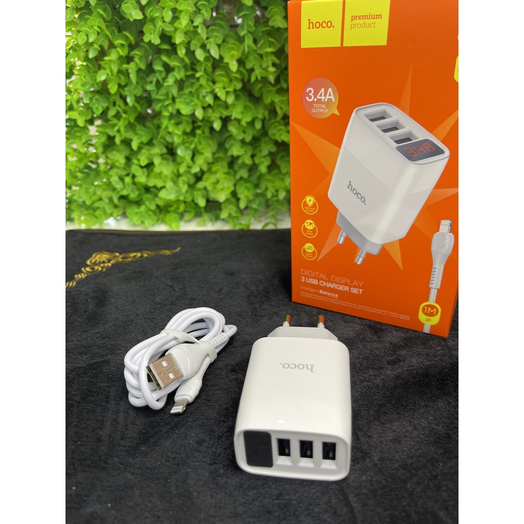 Bộ Củ Sạc Hoco C93A Với 3 Cổng USB, Đèn Led Hiển Thị Dòng Có Lựa Chọn Loại Dây Sạc Lightning, Micro, Type-C, Bộ Sạc Lẻ.