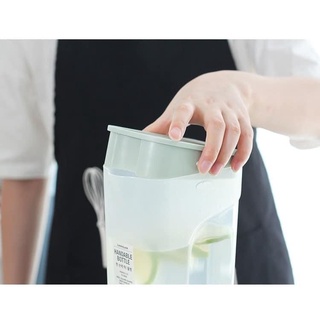 Bình Đựng Nước Handle Bottle 1,4 lít Lock&Lock HAP817 (hàng chính hãng)