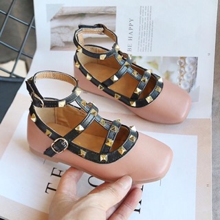Sandal Đinh Siêu Hot Cho Bé