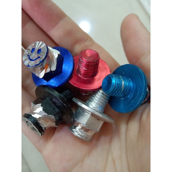 Ốc Chân Kính Mặt Cười