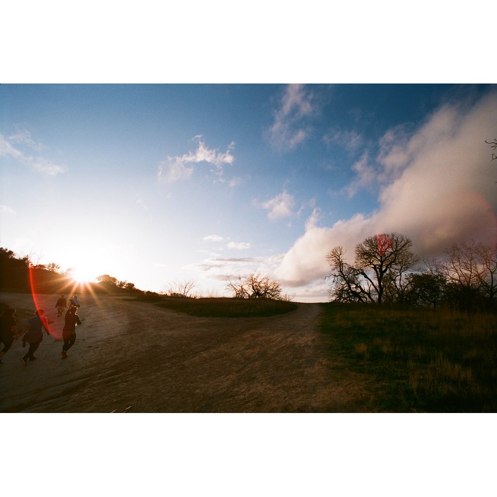 Fuji Superia xtra400 24exp date 11.2013 film 35mm film outdate hết hạn