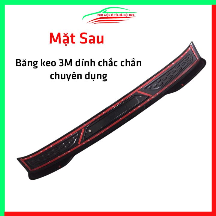 Ốp chống trầy cốp ngoài nhựa đen Altis 2016-2021 Mẫu Phản Quang hàng loại 1 dán cốp sau chống xước trang trí xe