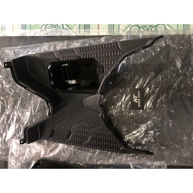 DÀN NHỰA NHÁM VARIO , CLICK 2015 - 2017 CHÍNH HÃNG MẪU CŨ