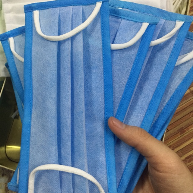 Khẩu trang may vải không dệt