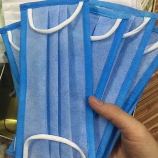 Khẩu trang may vải không dệt