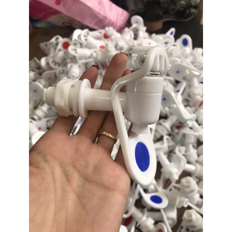 Vòi chống gãy bình lọc nước