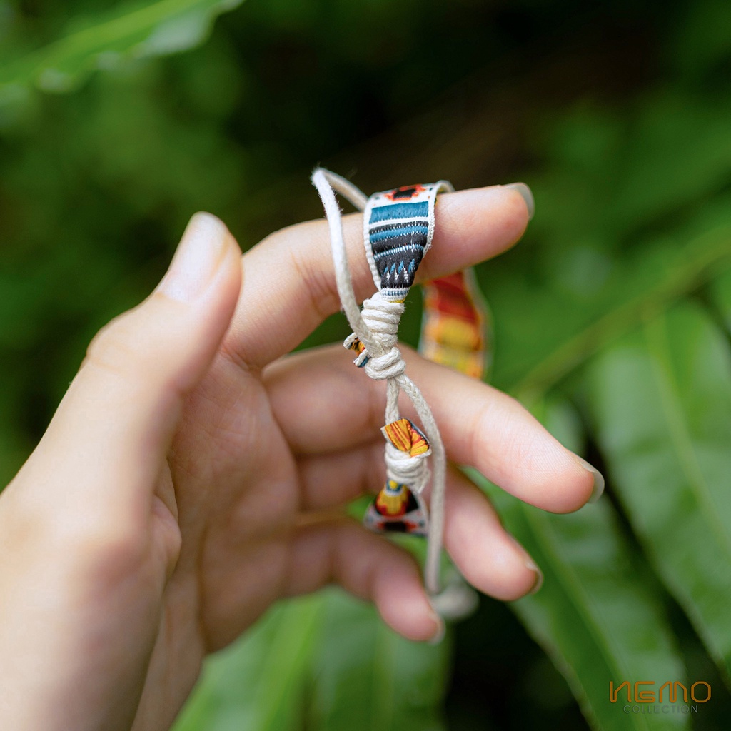 Vòng tay thủ công thổ cẩm Nemo Handmade - DTHA