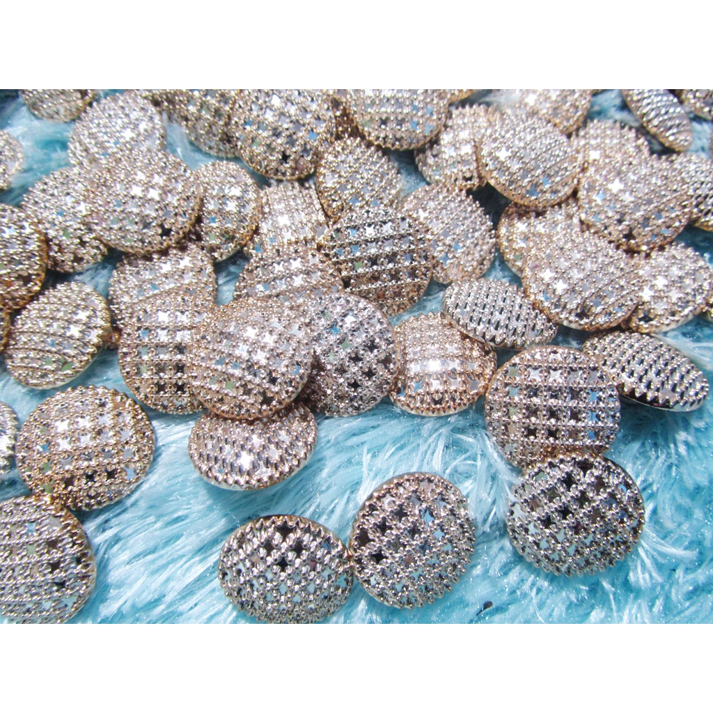 Set 5 Nút Áo Tròn Nhựa Giả Kim Loại 2cm Phong Cách Vintage Lấp Lánh | BigBuy360 - bigbuy360.vn