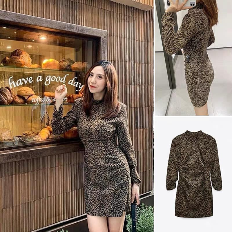 Váy họa tiết báo