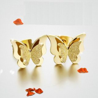 Bông tai titan phun cát bướm