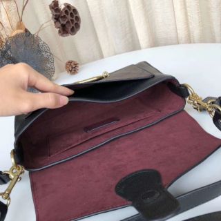 💚COACH JADE DA THẬT MÀU ĐEN TRẮNG SIZE 25💚