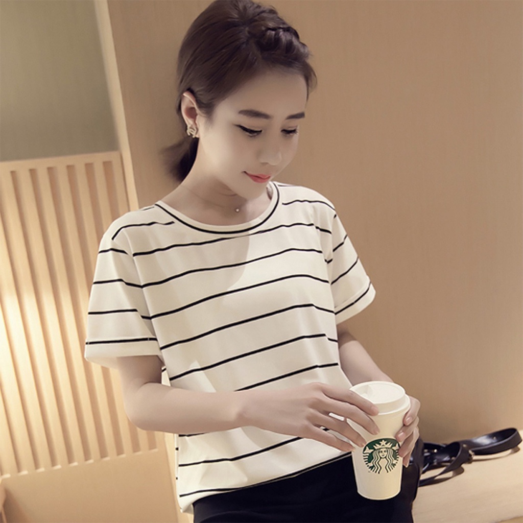 Áo Thun Nữ Phông Kẻ Sọc Trắng Đen Form Nhỏ Nhắn Cute