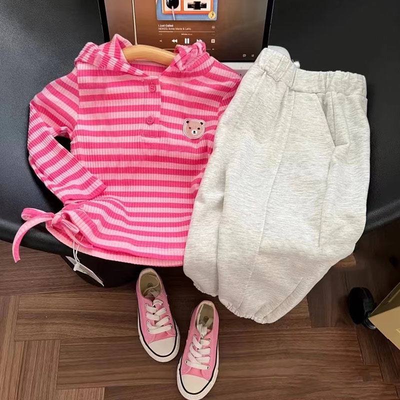 Bộ Đồ Thể Thao Hai Mảnh Gồm Áo Thun Tay Dài Có Nón Họa Tiết Kẻ Sọc Xanh Dương Phong Cách Nhật Bản + Quần Thể Thao Hàng Mới Dành Cho Bé Gái 81023