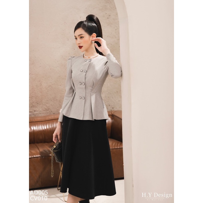 Áo cách điệu khuy ngọc