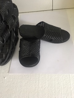 1 đôi Dép tổ ong đen (@)