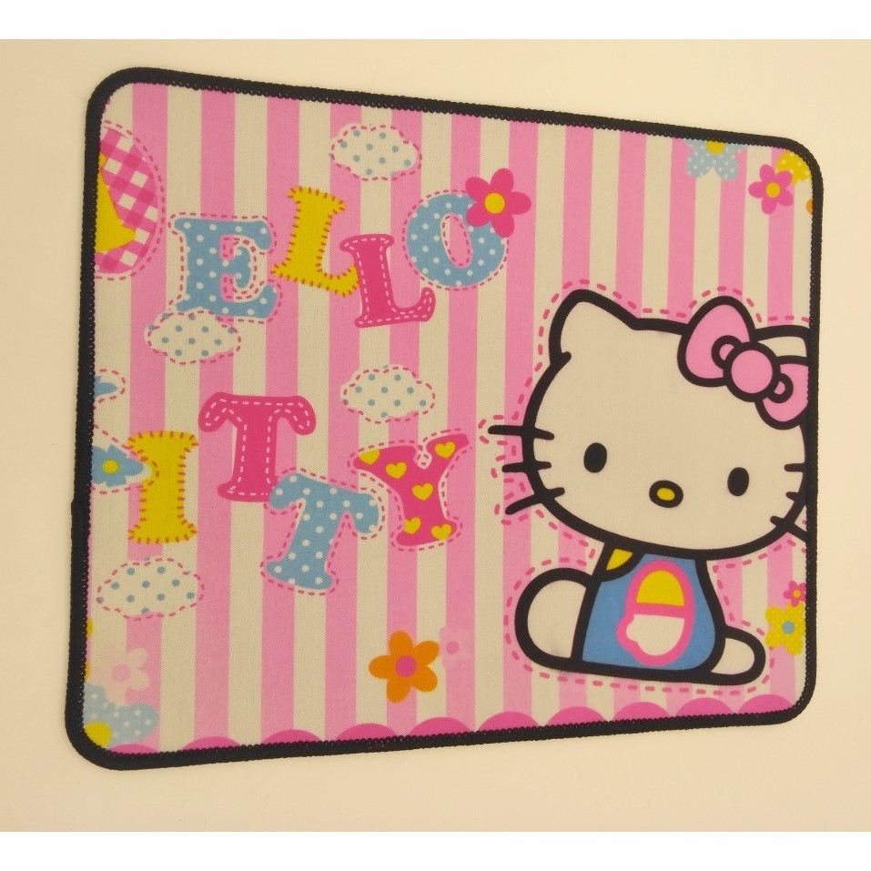 Lót chuột Hello Kitty 20 x 26cm dễ thương