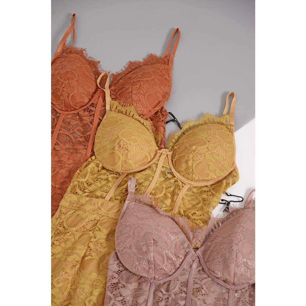 Đầm ren hai dây Haute Monde