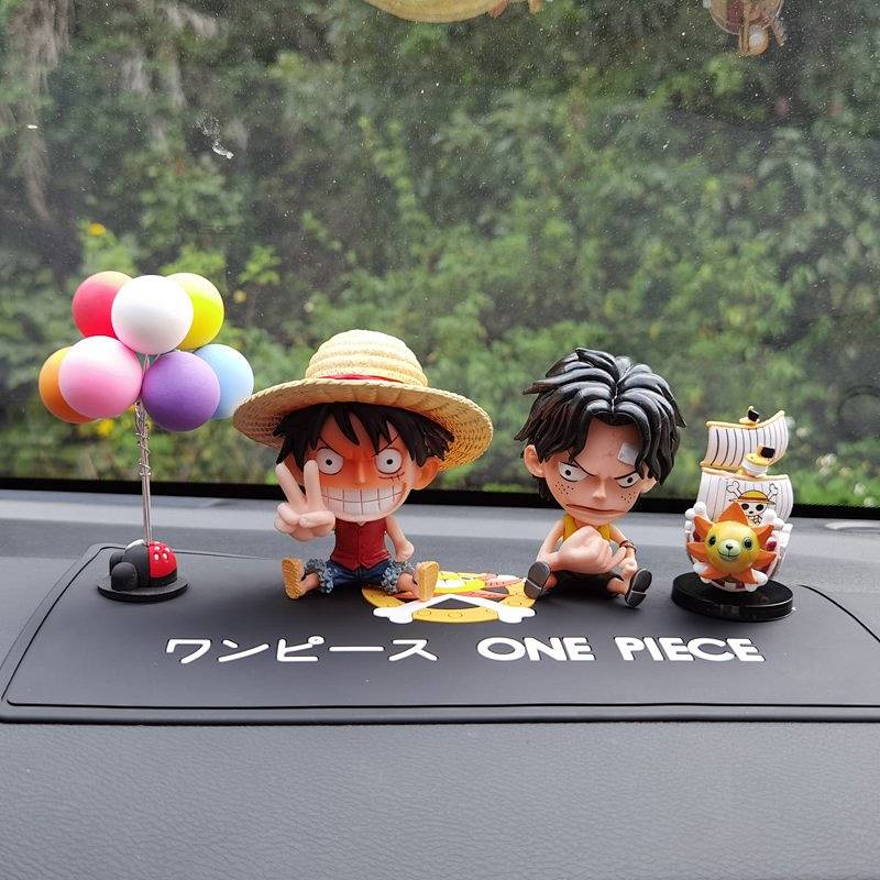 Phụ Kiện Trang Trí Nội Thất Xe Hơi Hình Nhân Vật Luffy Trong One Piece