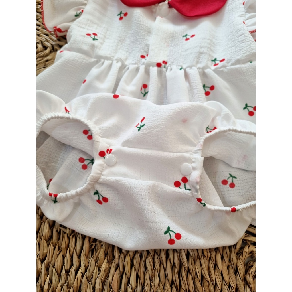 Set body cho bé gái kèm turban và giày vải chất liệu mềm mát ⚡ 𝗙𝗥𝗘𝗘𝗦𝗛𝗜𝗣 ⚡ Bodysuit trẻ em màu trắng phối đỏ nổi bật