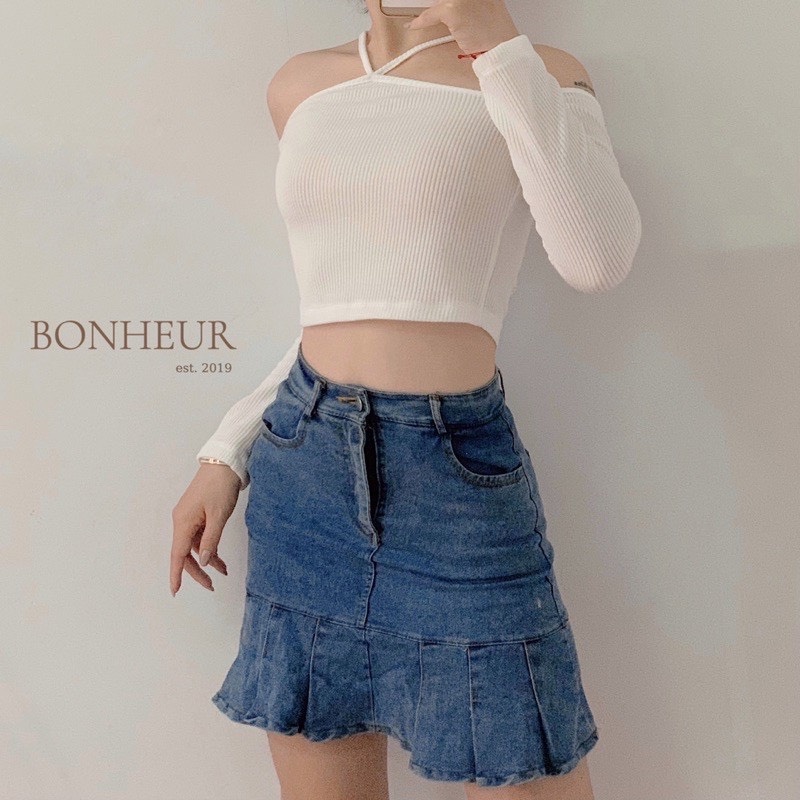 Áo Croptop Ôm Body Trễ Vai Tay Dài Phối Dây Treo Cổ Kiểu Yếm Rất Nữ Tính Nhẹ Nhàng Alohashop91