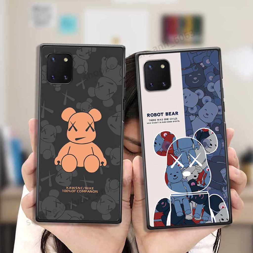 Ốp lưng Samsung Note 10 Lite hình Robot Bear, Kawsnc bảo vệ điện thoại