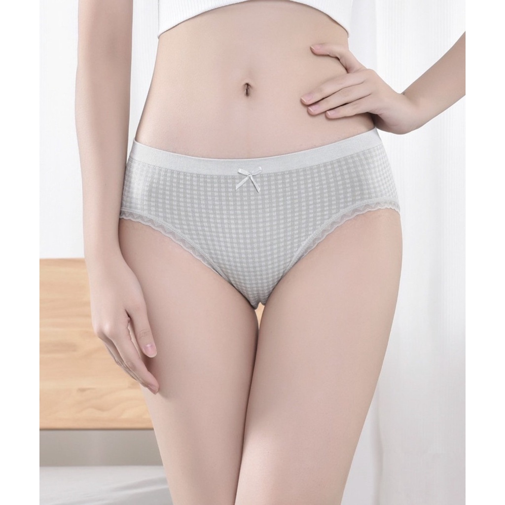 Quần lót cotton nữ cạp vừa Vanvene hoạ tiết kẻ caro viền ren chống hằn Q023 | BigBuy360 - bigbuy360.vn