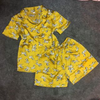 Satin lụa đùi