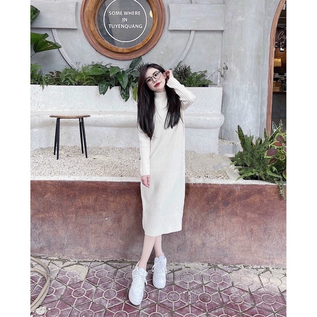 Váy cổ lửng li gân be