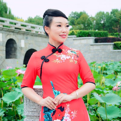 Váy dài váy dáng dài nữ mẫu đơn màu đỏ phong cách Trung Quốc quần lụa Trắng Bộ đồ mới khiêu vũ