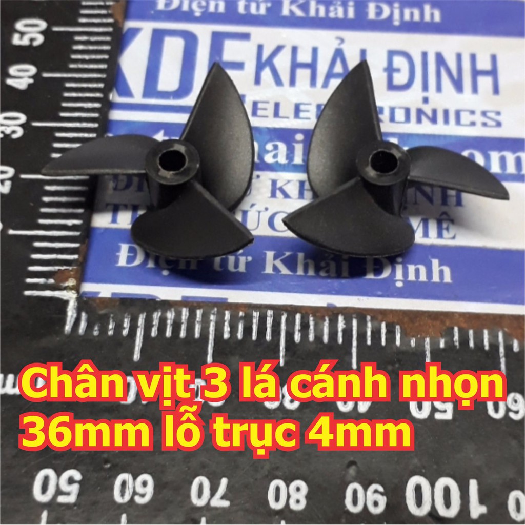 chân vịt tàu thủy mô hình 3 lá, 3 cánh màu đen nhựa cứng (bộ 2 cánh thuận nghịch) 36mm, lỗ trục 4mm kde5473