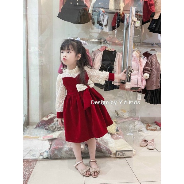 váy nhung cho bé