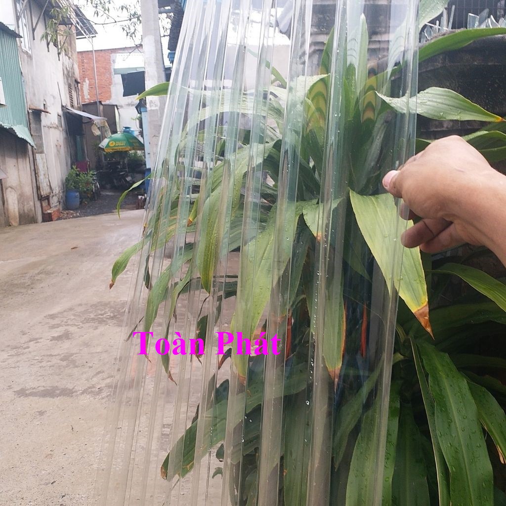 Combo từ 2 đến 10 tấm ( Khổ 1.07m x dài 2m dày 6zem) Tôn nhựa lấy sáng  Poly màu trong suốt