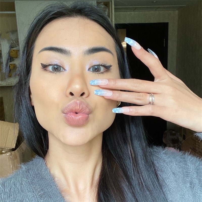 [Hàng có sẳn]Bộ 24 móng giả hoạ tiết vân mây xinh xắn