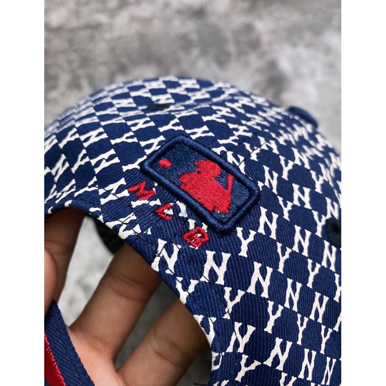 (HÀNG XUẤT XỊN) Mũ / Nón xanh đậm N03 M/L//B N//Y MONOGRAM BASEBALL CAP BLUE/WHITE Made in V//N full-tem-tag One size