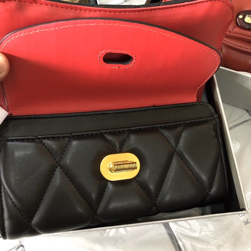 Clutch CNK Kèm dây đeo chéo Mới nhất