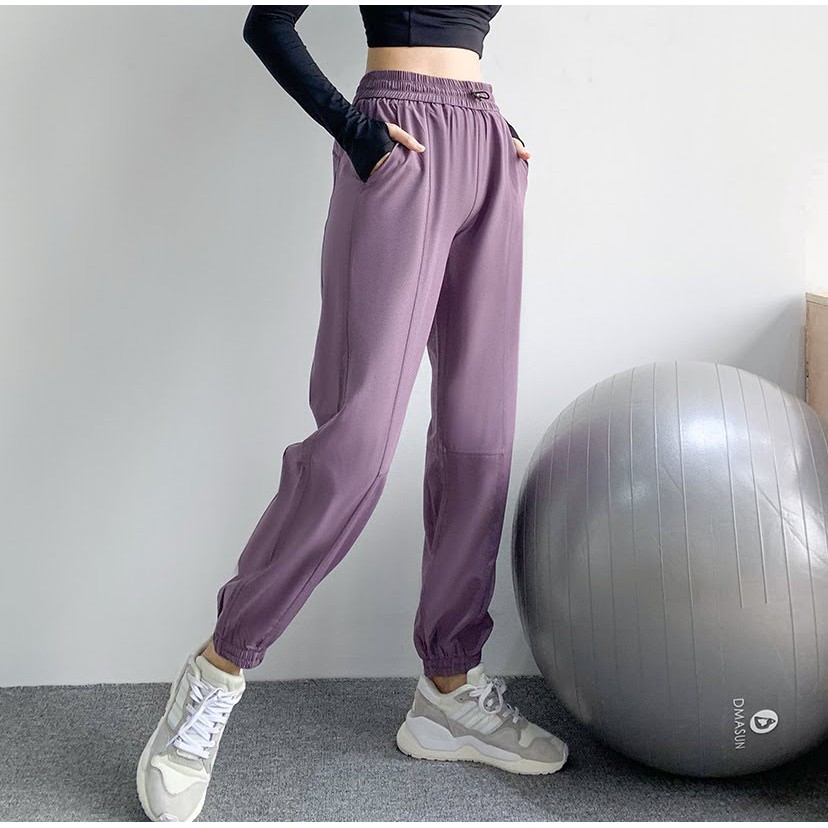 Quần Jogger tập gym nữ bo ống có Túi vải xốp nhẹ cho nữ tập thể thao 𝐆𝐘𝐌𝐒𝐓𝐎𝐑𝐄 2050