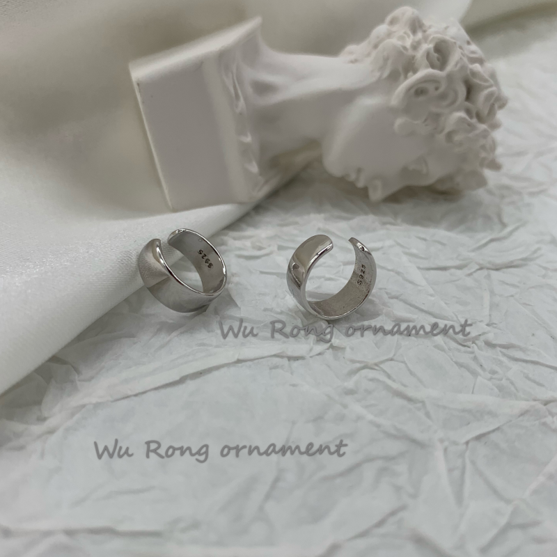 Bông tai kẹp tai thiết kế cá tính độc đáo hợp thời trang