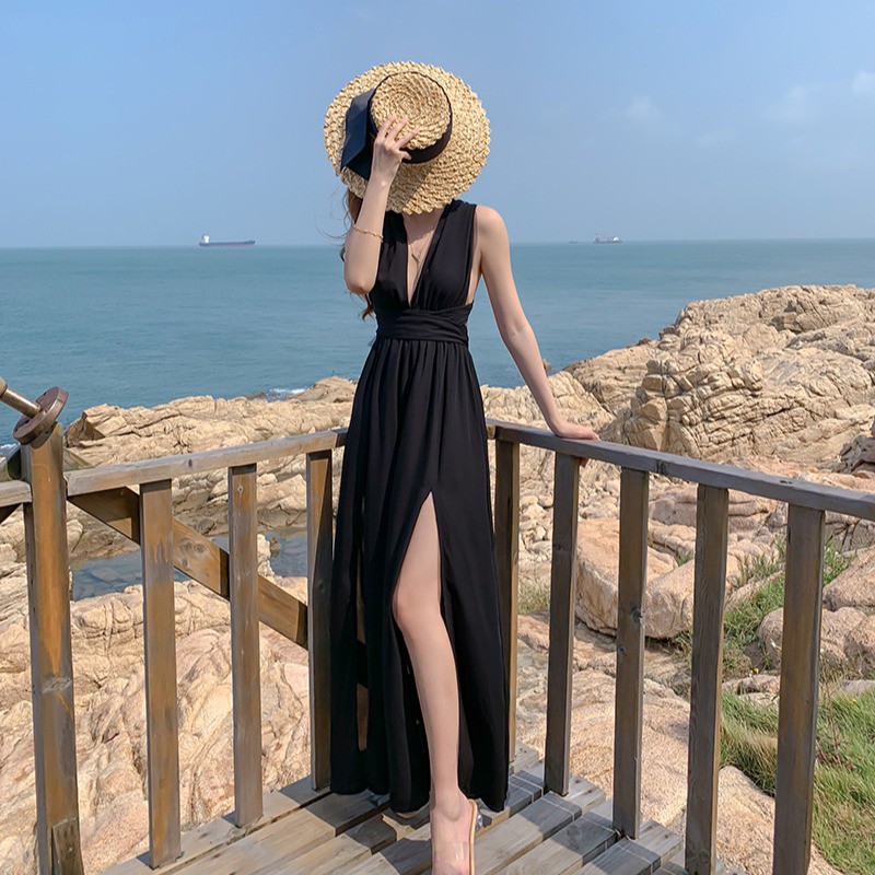 JANE'S Đầm maxi đi biển cổ yếm hở lưng xẻ tà cổ chữ V tông đen quyến rũ T179