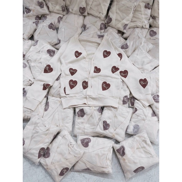 Áo Khoác Cadigan Chữ Xanh và Hoạ Tiết Tym Nâu 🦋FREESHIP🦋Áo Khoác 2 Màu Siêu Hot | BigBuy360 - bigbuy360.vn