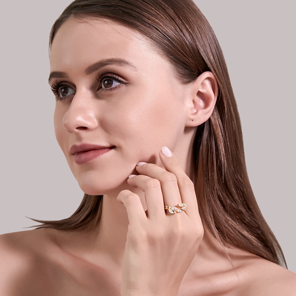 Nhẫn đính đá zircon thiết kế hình chiếc lá phong cách Hàn Quốc đơn giản