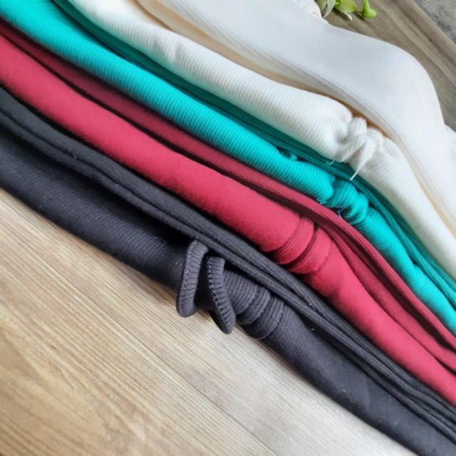 Áo Dài tay Croptop rút lên (av)